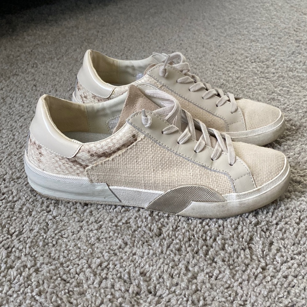 Dolce Vita tennis shoes size 7